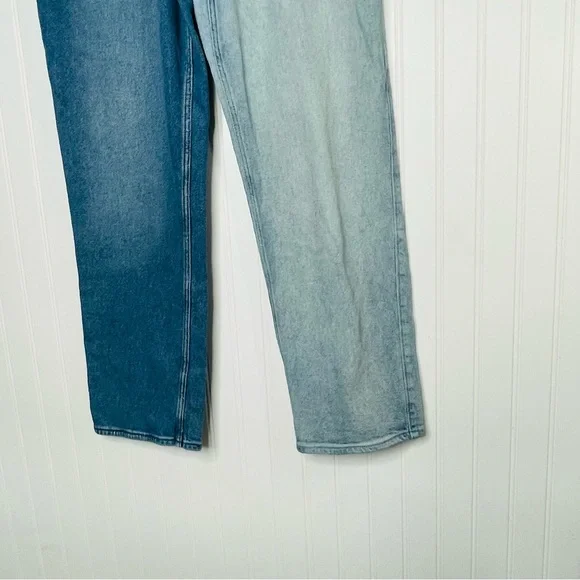 Hollister Two Tone Ultra High Rise Stacked Vintage Straight Jeans - Picture 3 of 8